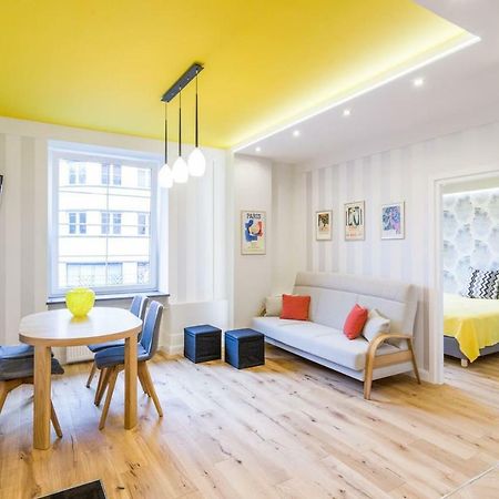Apartament Przy Parku Krakowskim Exteriör bild